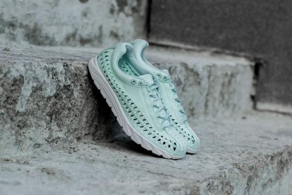 Nike Wmns Mayfly Woven QS Fiberglass/ Fiberglass-White