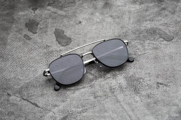 Komono Crafted Alex Silver-Black