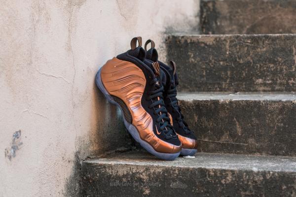 Nike Air Foamposite One Black/ Metallic Copper-Black