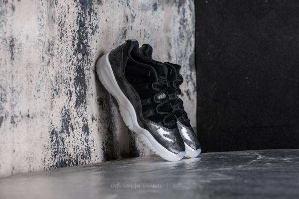 Air Jordan 11 Retro Low Black/ White-Metallic Silver