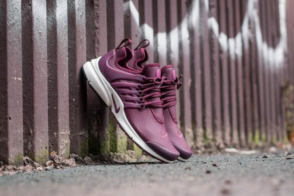 Nike W Air Presto Premium Night Maroon/ Night Maroon-Sail