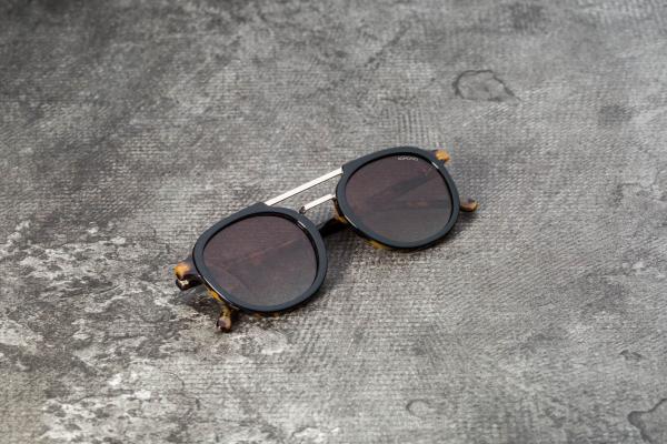 Komono Gilles Black-Tortoise