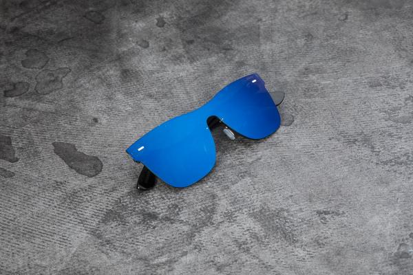 RETROSUPERFUTURE Tuttolente Classic Blue