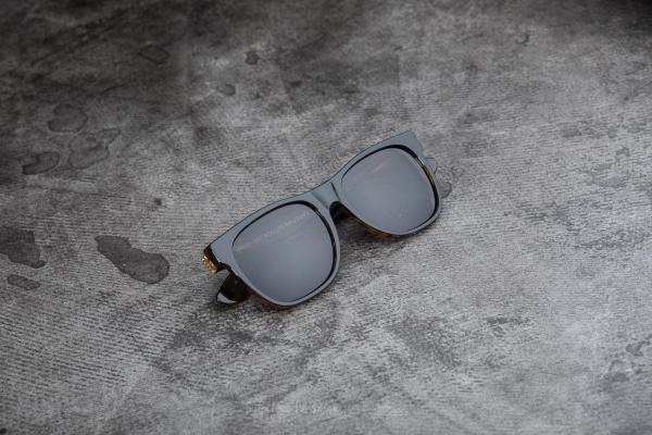 RETROSUPERFUTURE Classic Havana Black Top