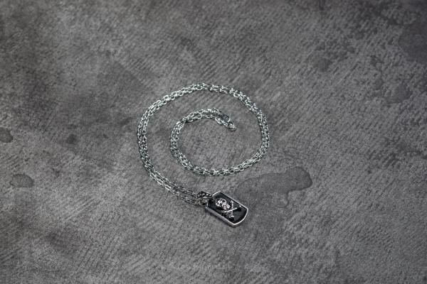 Rebel Heritage Cross Bones Necklace Silver/ Black