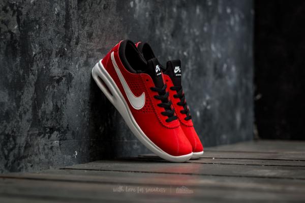 Nike SB Bruin Max Vapor Track Red/ White-Black-Black