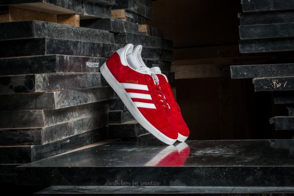 adidas Gazelle Scarlet/ Ftw White/ Gold Metallic