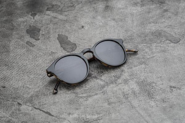 Komono Crafted Aston Black/ Tortoise