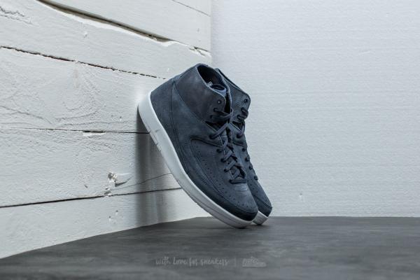 Air Jordan 2 Retro Decon Thunder Blue/ Thunder Blue