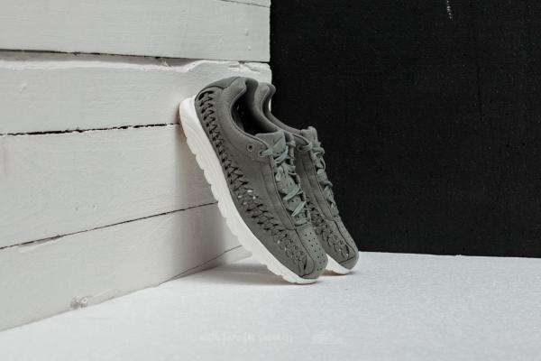 Nike Wmns Mayfly Woven Dark Stucco/ Dark Stucco