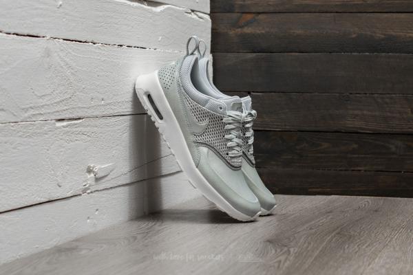 Nike Wmns Air Max Thea Premium Lea Metallic Platinum/ Pure Platinum