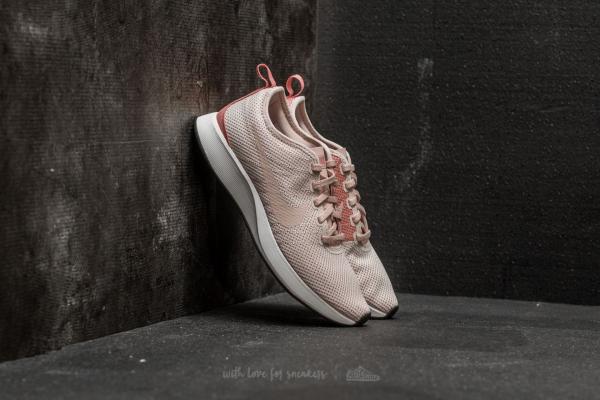 Nike W Dualtone Racer Silt Red/ Silt Red-Red Stardust