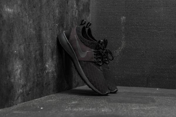Nike WMNS Juvenate Black/ Black-White