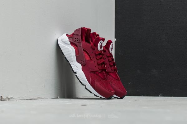 Nike Air Huarache Team Red/ Team Red-White-Black
