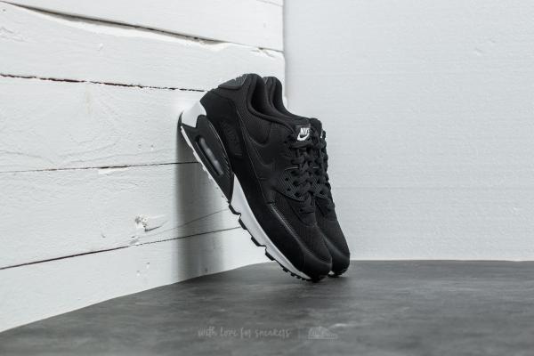 Nike Air Max 90 Essential Black/ Black-White