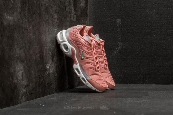 Nike WMNS Air Max Plus SE Red Stardust/ Red Stardust-Sail