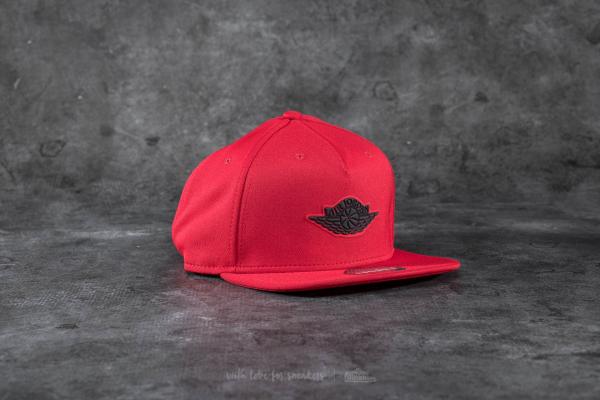 Jordan Wings Strapback Red/ Black
