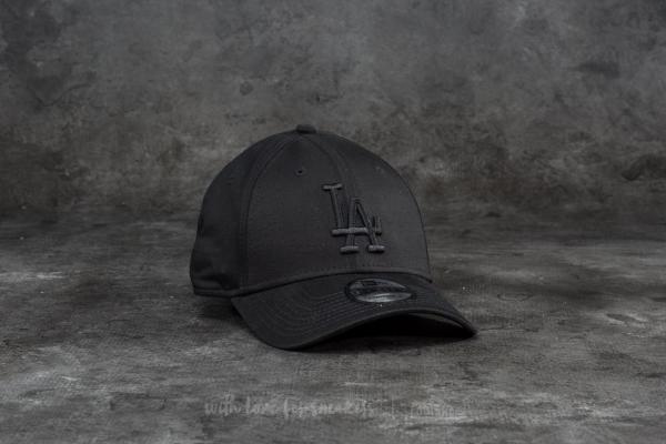 New Era 9Forty League Essential Los Angeles Dodgers Cap Black