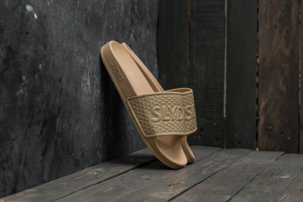 Slydes Cali Basic Logo Sand