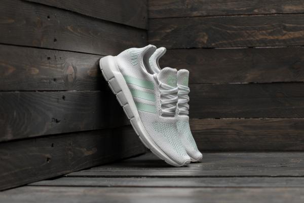 adidas Swift Run W Footwear White/ Grey One/ Ice Mint