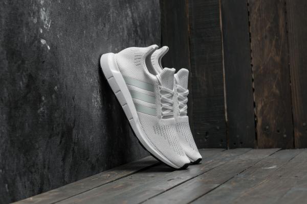 adidas Swift Run Ftw White/ Crystal White/ Core Black