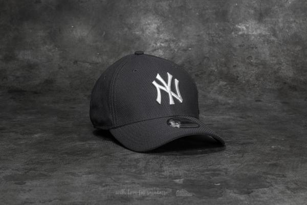 New Era 39Thirty Diamond Era Essential New York Yankees Cap Navy