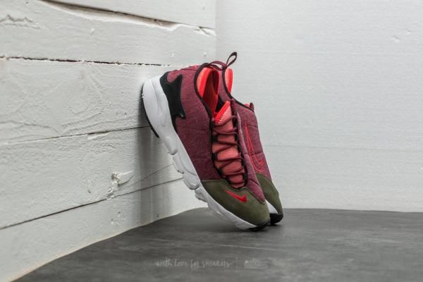 Nike Air Footscape Natural Motion Dark Team Red/ Rush Red