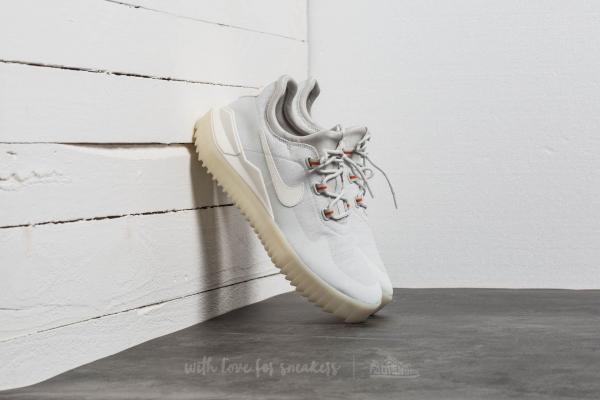 Nike Air Wild Light Bone/ Sail-Sail