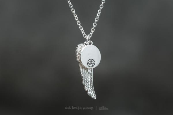 Chained and Able Mini Wing Bunch Necklace Silver