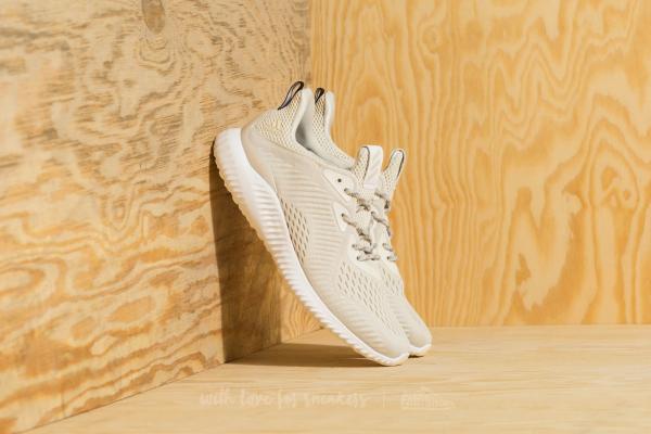 adidas alphabounce em Chalk White/ Footwear White/ Talc