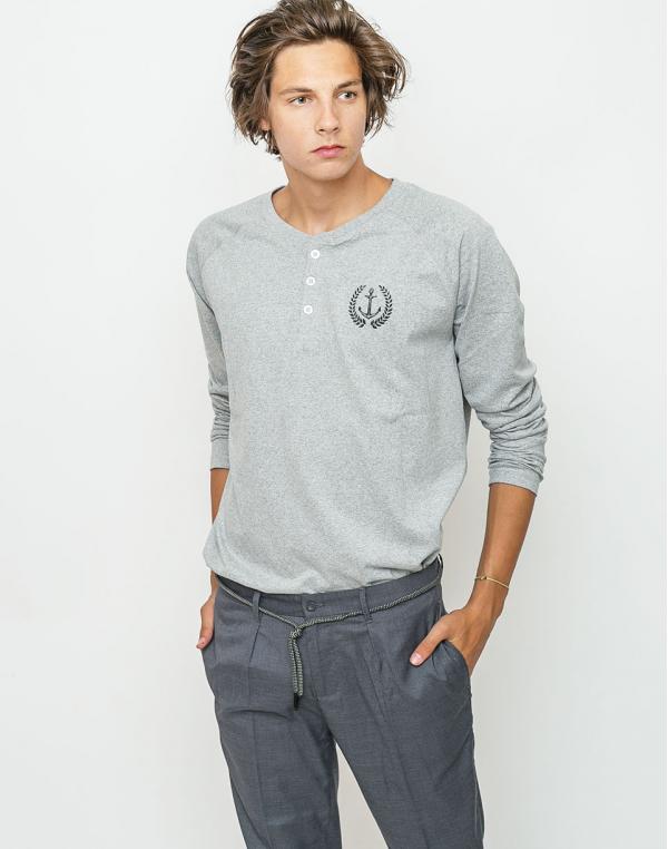 Triko Makia Patron Henley GREY