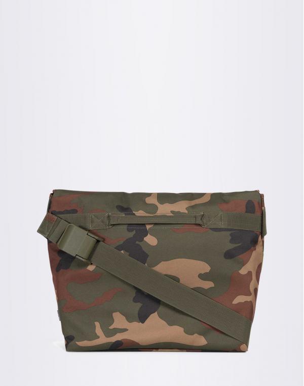 Herschel Supply Odell Woodland Camo / Multi Zip