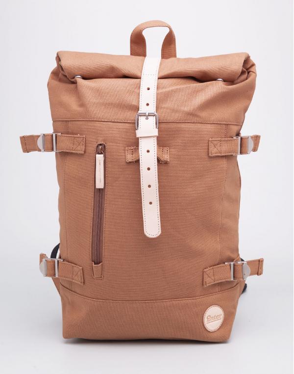 Enter Hiker Roll Top Caramel Brown/Black Base/Natural Leather